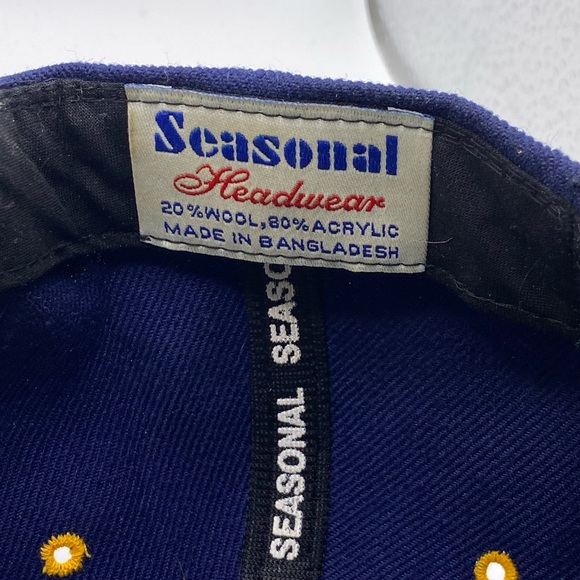 Michigan Hat‎ - Picture 4 of 5